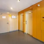 Whome Modern With Great Atmosphere Apartment *